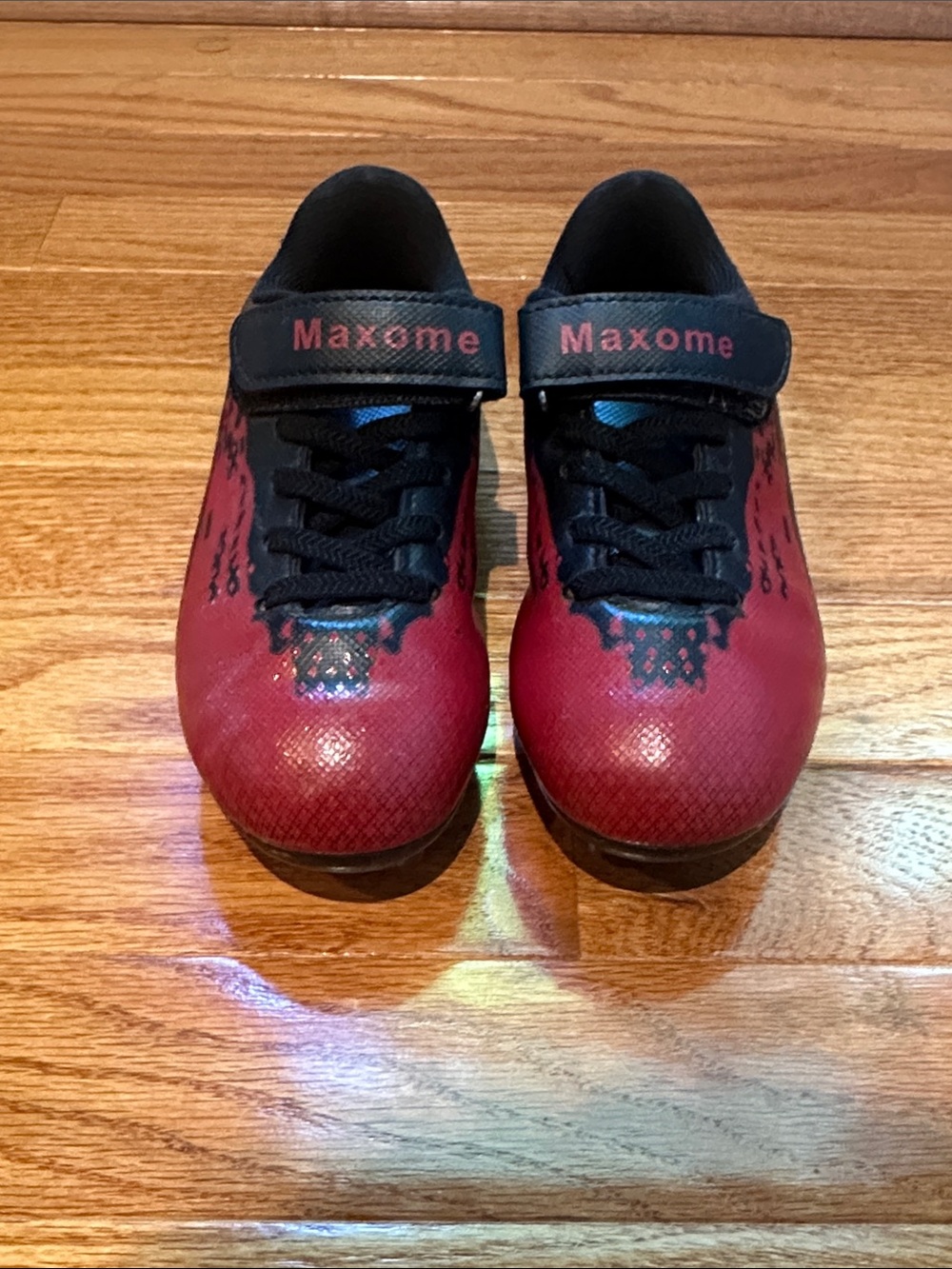 Kids' Red Soccer / Baseball Cleats